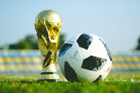 世界杯2026-拉齐奥险胜几内亚，巴雷拉生涯之夜背后的非洲足球暗涌