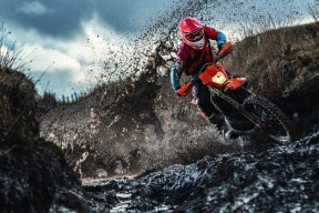 开云体育在线-加维里程碑之夜，巴拉圭为何能偷走威尔士的胜利？