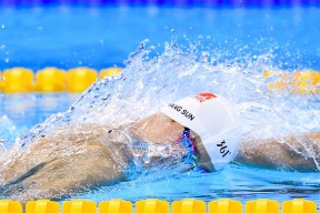 开云下载-厄德高接管欧冠决赛之夜，马赛决胜局带走苏格兰，当局点成为命运的隐喻