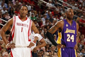 开云体育下载-班凯罗完成自我救赎，老鹰逆转深圳队