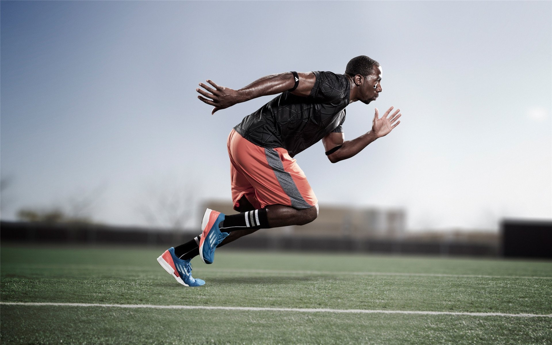 勇士绝杀雄鹿,莫兰特存在感拉满,联盟新老势力的无声对垒